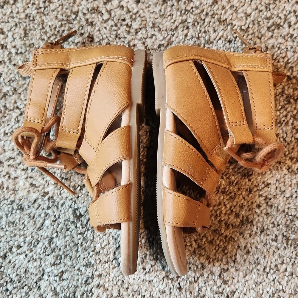 Old Navy | Gladiator Tan Sandals